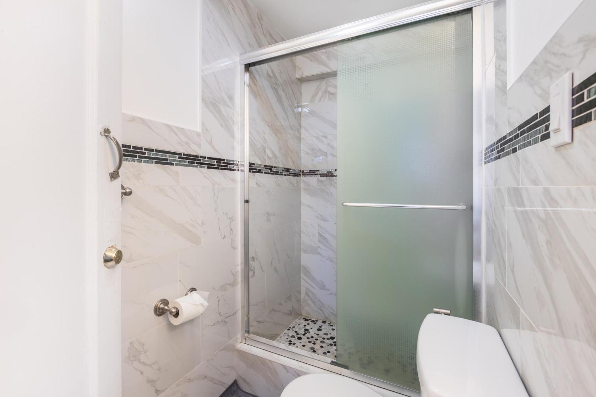 Klo Guest House Ню Йорк Екстериор снимка