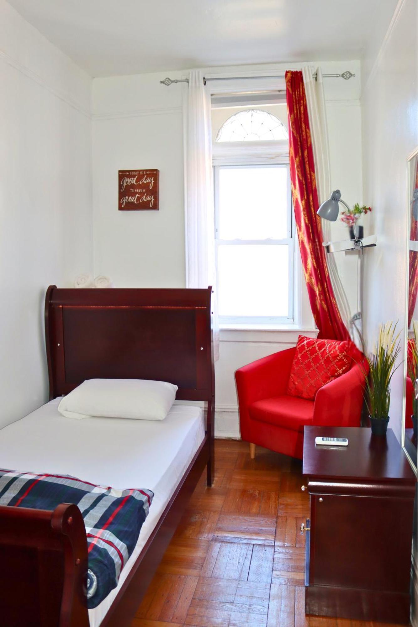Klo Guest House Ню Йорк Екстериор снимка
