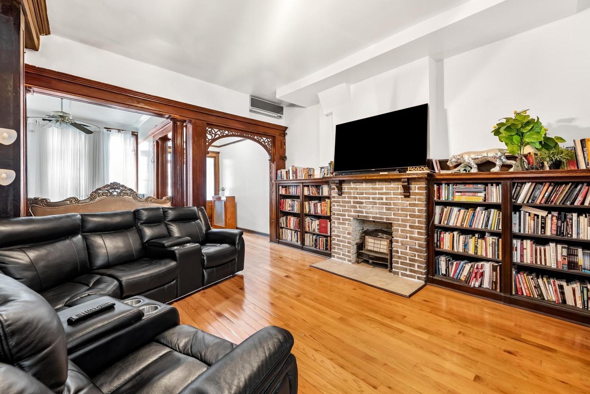 Klo Guest House Ню Йорк Екстериор снимка